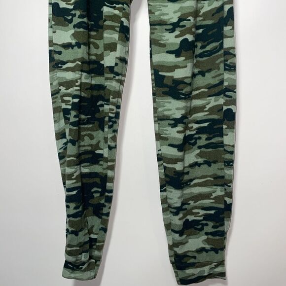 Bobbie brooks ladies camo sweatpants - Picture 3 of 7
